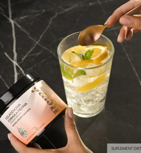 Koktajl „Jagodowe przebudzenie” z chia 